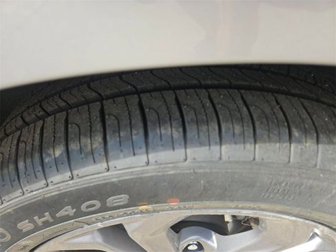 Used 2024 Honda Accord EX image 26