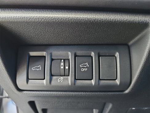 New 2025 Subaru Outback Limited image 25