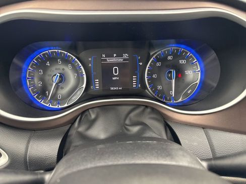 Used 2023 Chrysler Voyager LX FWD image 55