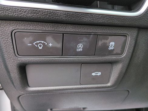 Used 2026 Hyundai Sonata SE FWD image 14