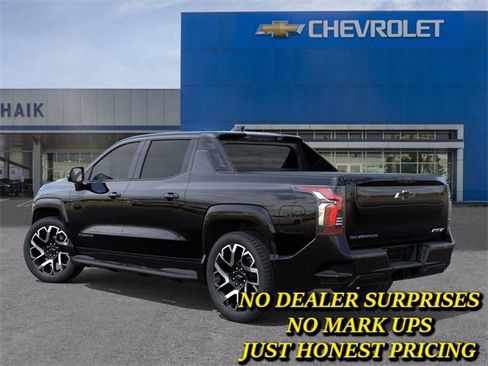 New 2024 Chevrolet Silverado EV RST image 3