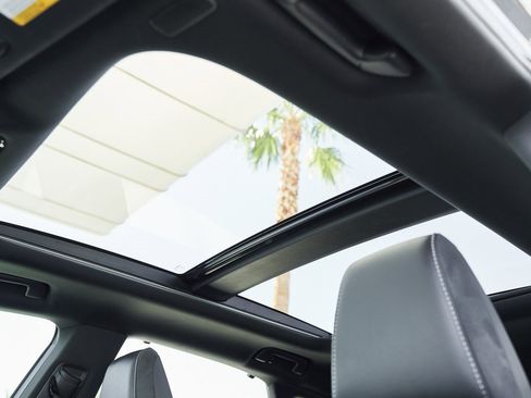 Used 2024 Lexus RX 350 w/ Convenience Package image 35