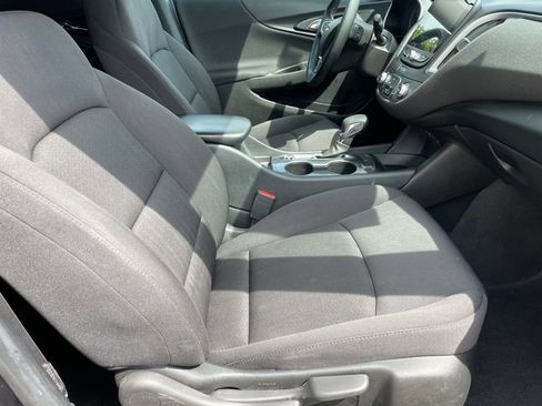 Used 2023 Chevrolet Malibu RS FWD image 26