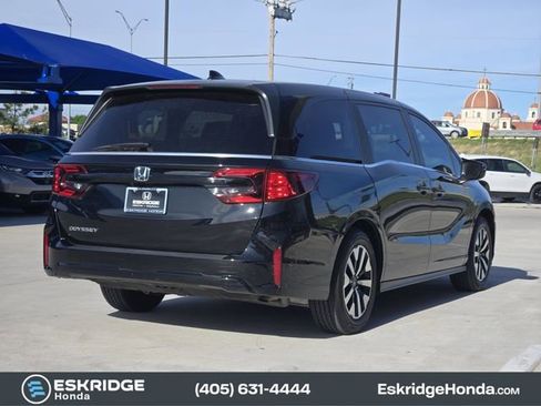 Used 2025 Honda Odyssey EX-L image 7