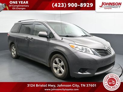 Used 2014 Toyota Sienna LE