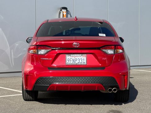 Used 2020 Toyota Corolla SE image 4