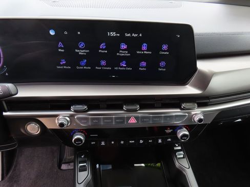 Used 2025 Kia Telluride S FWD image 5