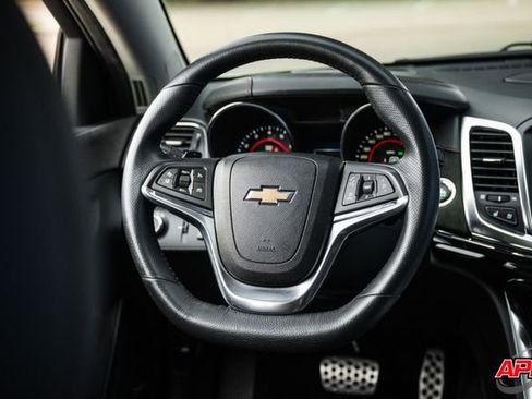 Used 2014 Chevrolet SS RWD image 9