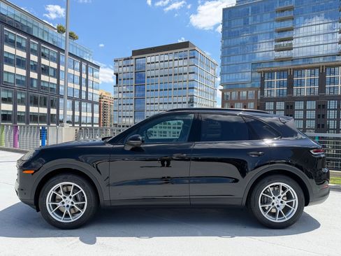 New 2026 Porsche Cayenne AWD/4WD image 2