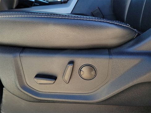 Used 2022 Ford F250 Lariat w/ Lariat Value Package image 20