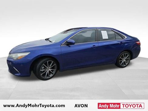Used 2015 Toyota Camry XSE image 3