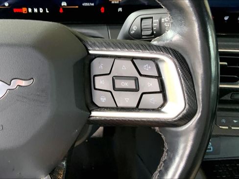 Used 2024 Ford Mustang Premium RWD image 21