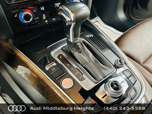 Used 2017 Audi Q5 2.0T Premium Plus w/ Technology Package image 16