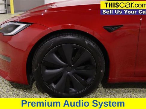 Used 2022 Tesla Model S Plaid image 13