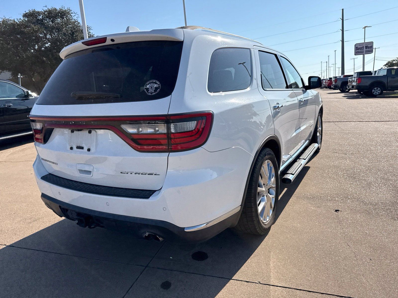 Used 2015 Dodge Durango Citadel w/ Technology Group RWD image 7