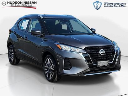 Used 2024 Nissan Kicks SV