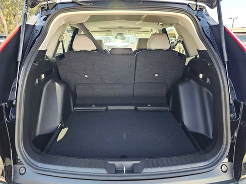 Used 2025 Honda CR-V EX image 13