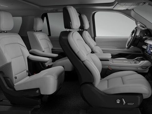 New 2026 Lincoln Navigator L Reserve AWD/4WD image 29