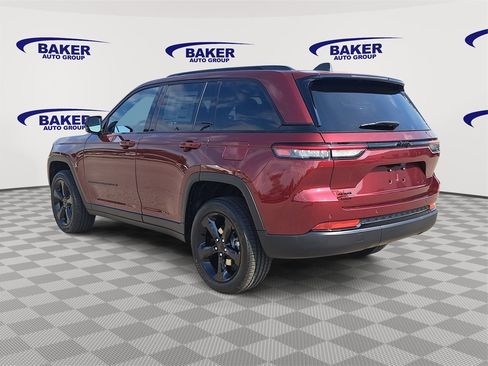 New 2025 Jeep Grand Cherokee Altitude w/ Trailer Tow Package image 5