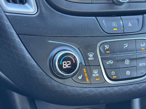 Used 2023 Chevrolet Malibu LT w/ Driver Confidence Package image 29