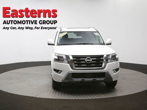 Used 2023 Nissan Armada SL w/ Captain's Chairs Package image 57