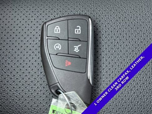 Used 2025 Chevrolet Traverse LT w/ Sun and Wheel Package image 30