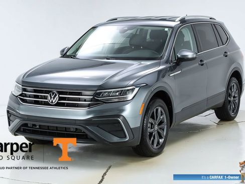 Used 2023 Volkswagen Tiguan SE image 39