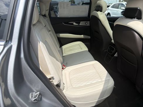 Certified 2023 Lincoln Nautilus Black Label AWD/4WD image 17