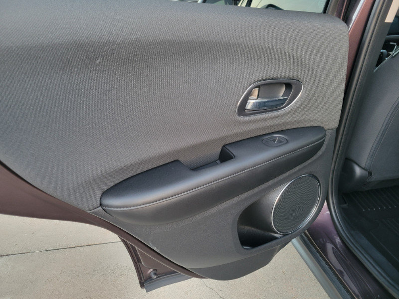 Used 2022 Honda HR-V EX image 14