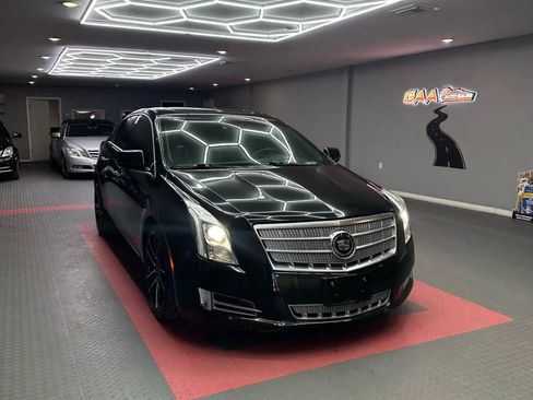 Used 2013 Cadillac XTS Platinum w/ Driver Assist Package image 1
