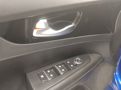 Used 2021 Kia Forte EX FWD image 27