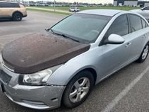 Used 2011 Chevrolet Cruze LT FWD image 1