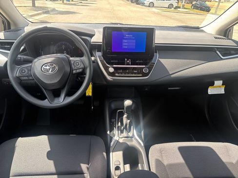 New 2026 Toyota Corolla LE FWD image 9