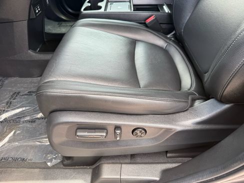Used 2025 Honda Odyssey EX-L image 14