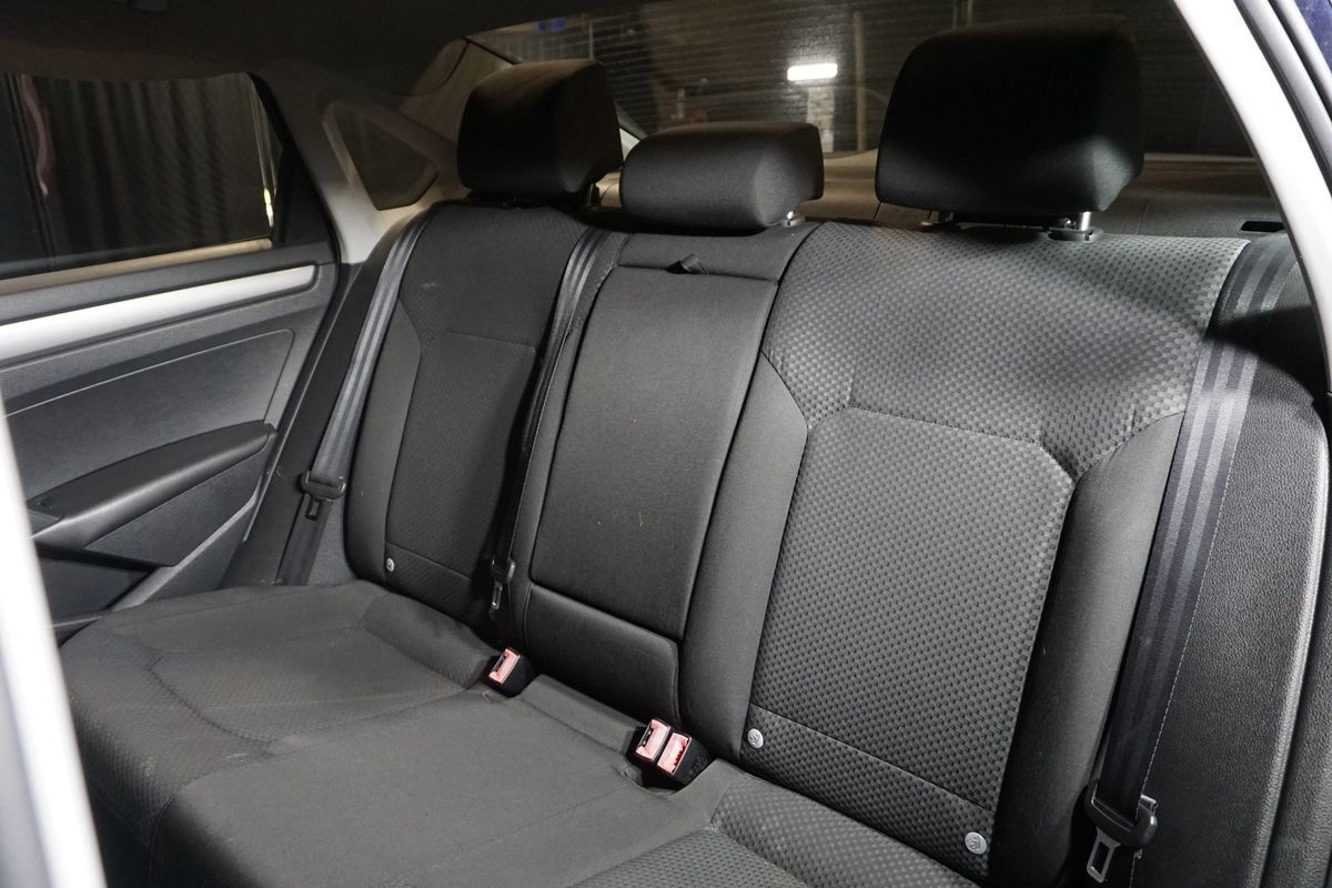Used 2014 Volkswagen Passat 2.5 S FWD image 19