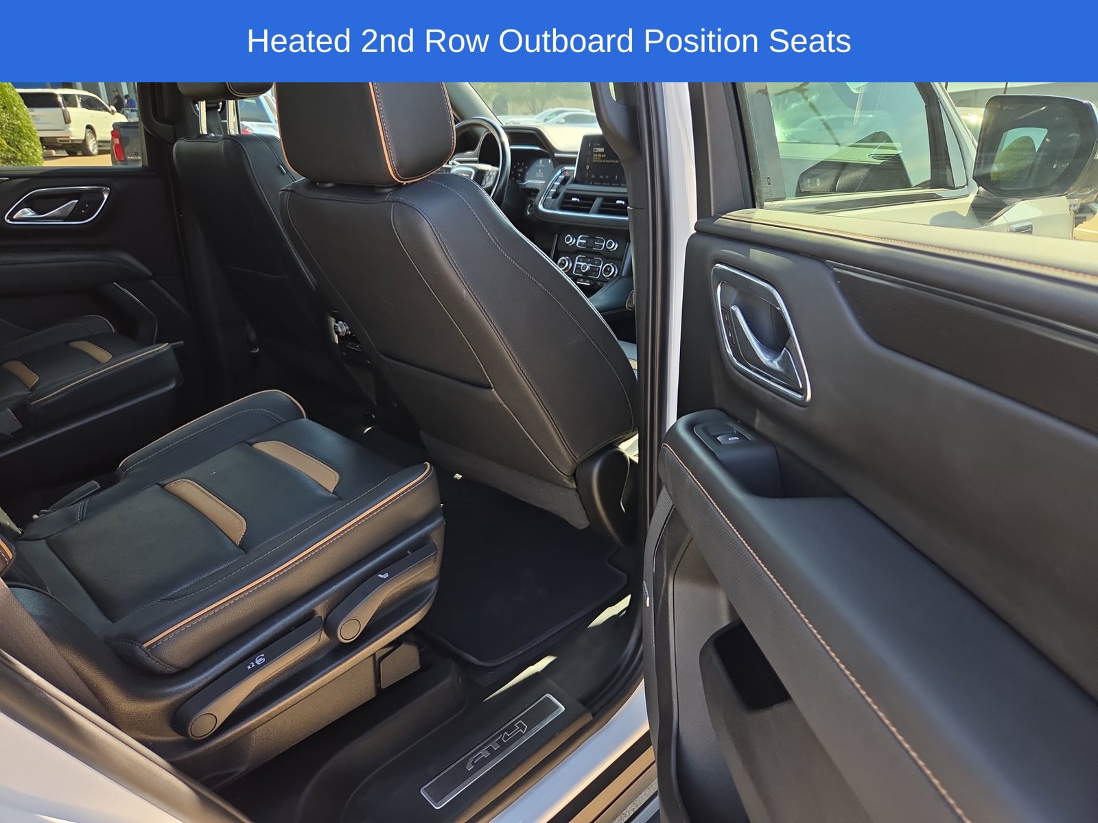 Used 2023 GMC Yukon AT4 w/ Technology Package AWD/4WD image 31
