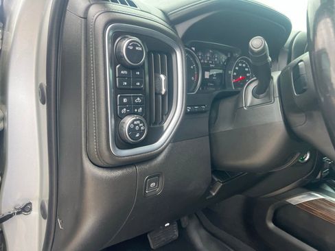 Used 2022 Chevrolet Silverado 3500 High Country w/ Technology Package AWD/4WD image 24
