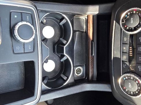 Used 2015 Mercedes-Benz ML 350 2WD image 42