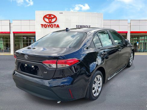 Used 2026 Toyota Corolla LE image 3