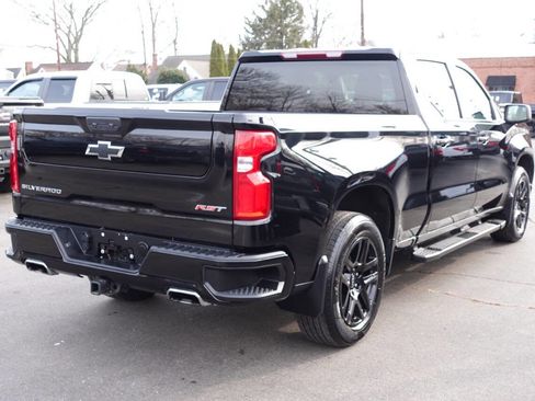 Used 2024 Chevrolet Silverado 1500 RST image 3