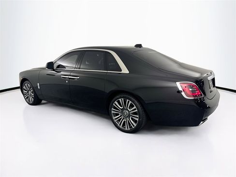 Used 2022 Rolls-Royce Ghost image 7