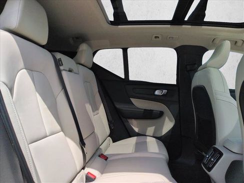 Used 2026 Volvo XC40 B5 Ultra w/ Climate Package AWD/4WD image 22