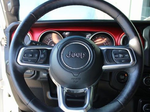 Used 2020 Jeep Wrangler Unlimited Rubicon AWD/4WD image 33