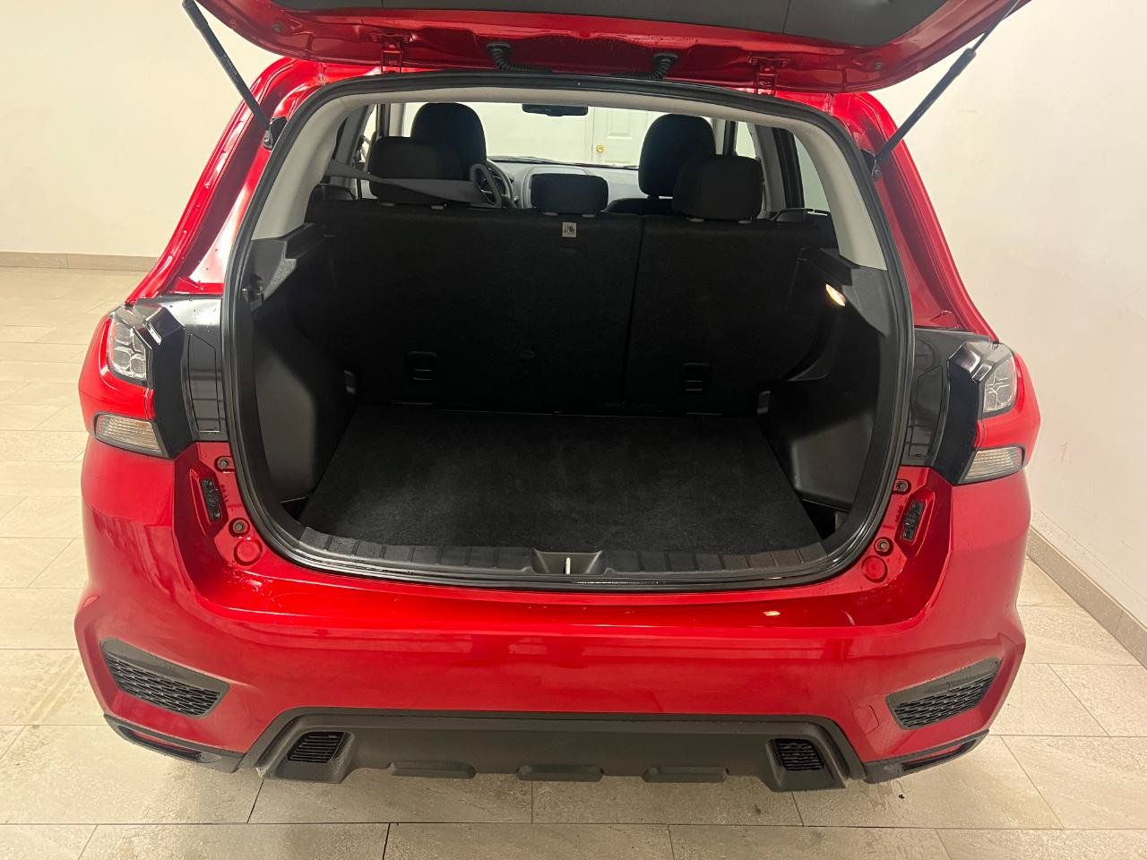 Used 2024 Mitsubishi Outlander Sport AWD image 19