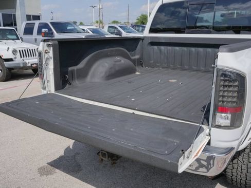 Used 2008 Dodge Ram 2500 Truck SLT w/ Popular Equipment Group AWD/4WD image 11