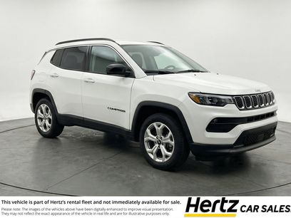 Used 2025 Jeep Compass Latitude