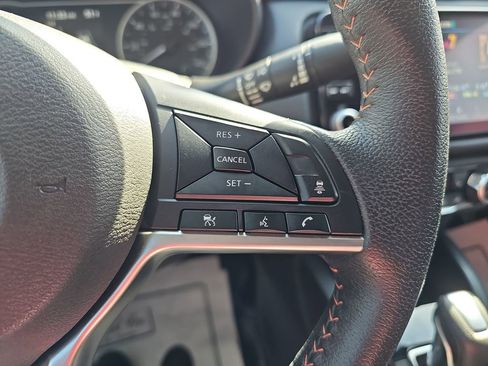 Used 2023 Nissan Versa SR w/ Trunk Package image 21