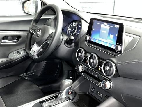 New 2025 Nissan Sentra SV image 11
