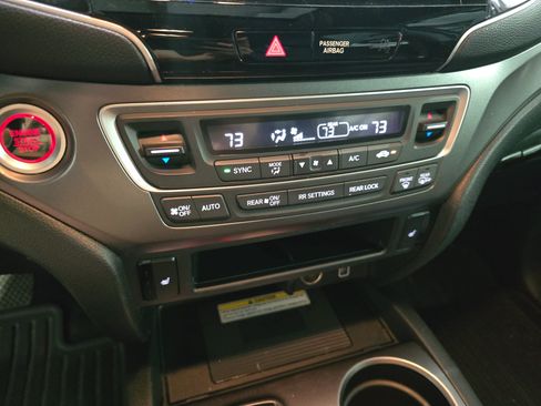 Used 2022 Honda Pilot Special Edition image 21