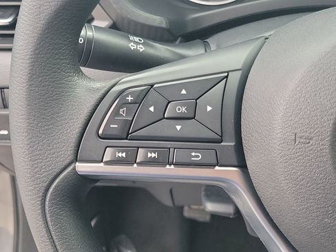 Certified 2021 Nissan Sentra S image 27